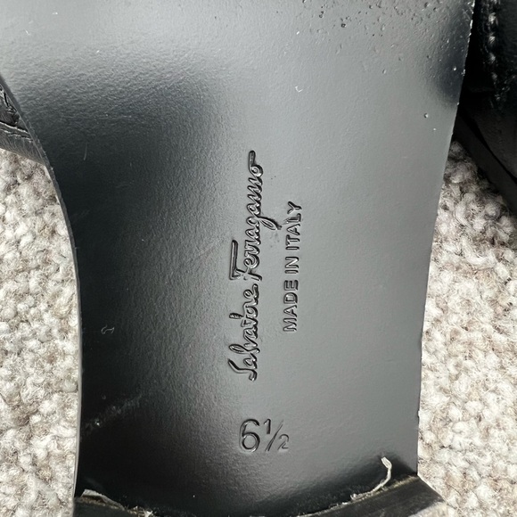 Salvatore Ferragamo Black Quilted Sandals with Gold Accent - Picture 7 of 7